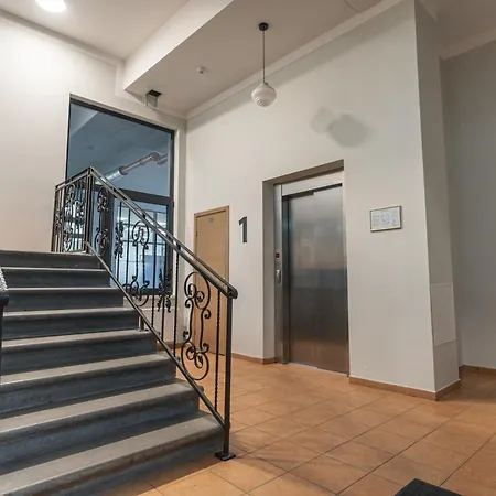 Urban Nest 1 * 리가