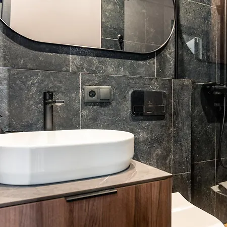 Urban Nest 1 Апартаменты *